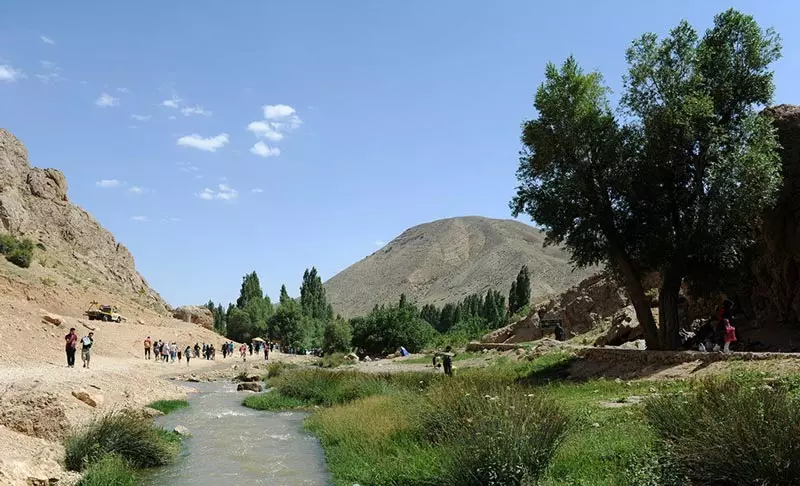 مسیرهای دیدنی اطراف تهران با اجاره خودرو